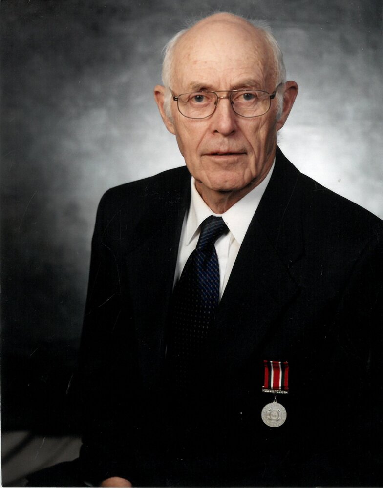 Obituary of Arnold Chisholm P K MacDonald Funeral Home